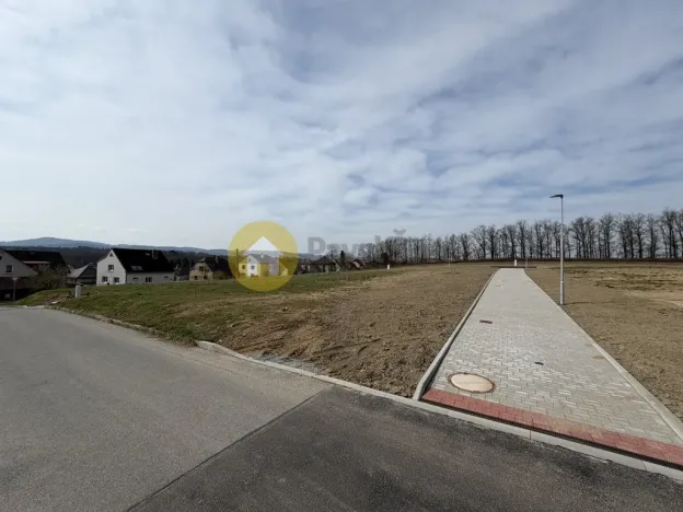 Prodej pozemku pro bydlení, Strakonice - Dražejov, U Větrolamu, 847 m2