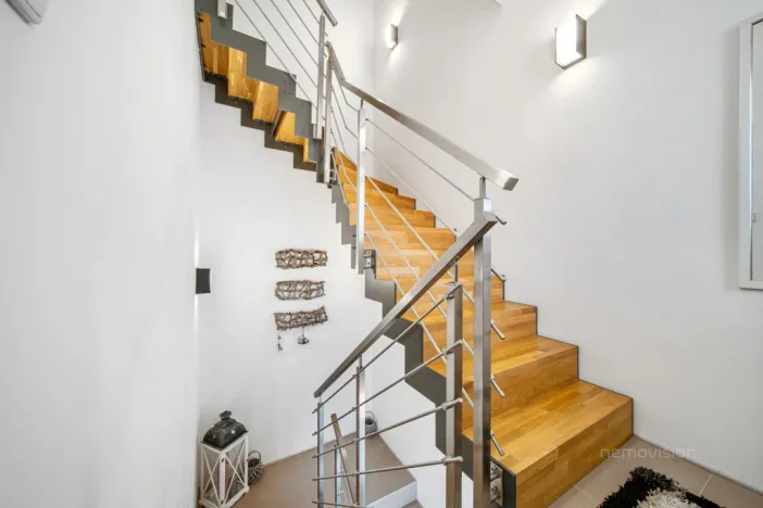 Prodej rodinného domu, Újezd u Brna, Nádražní, 234 m2
