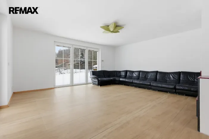 Pronájem rodinného domu, Jenišov - Pod Rohem, K Rohu, 210 m2