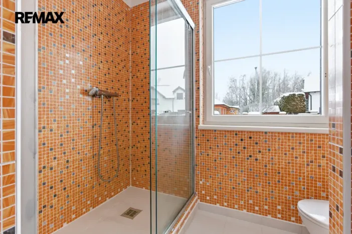Pronájem rodinného domu, Jenišov - Pod Rohem, K Rohu, 210 m2