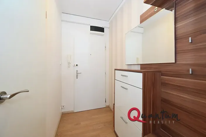 Pronájem bytu 2+1, Praha - Prosek, Jablonecká, 55 m2
