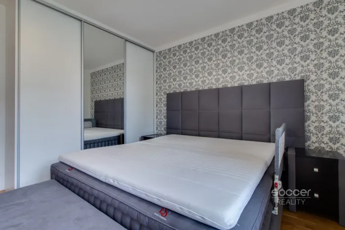 Pronájem bytu 3+kk, Praha - Záběhlice, Harlacherova, 165 m2