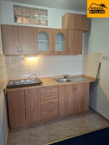 Pronájem bytu 1+kk, Olomouc, Jarmily Glazarové, 27 m2
