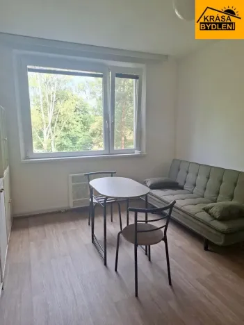 Pronájem bytu 1+kk, Olomouc, Jarmily Glazarové, 27 m2