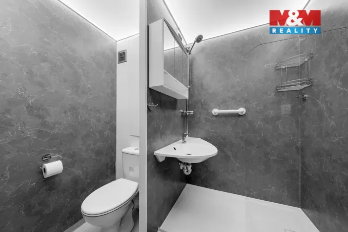 Pronájem bytu 1+1, Ústí nad Labem, Jizerská, 42 m2