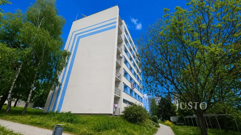 Prodej bytu 3+1, Strakonice - Strakonice I, Sídliště 1. máje, 74 m2