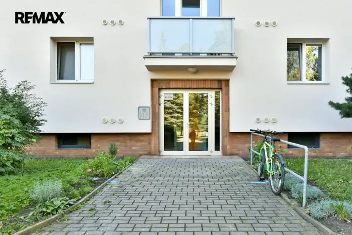 Pronájem bytu 3+1, Hradec Králové - Slezské Předměstí, třída SNP, 67 m2