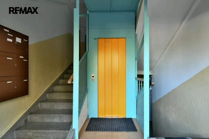 Pronájem bytu 3+1, Hradec Králové - Slezské Předměstí, třída SNP, 67 m2