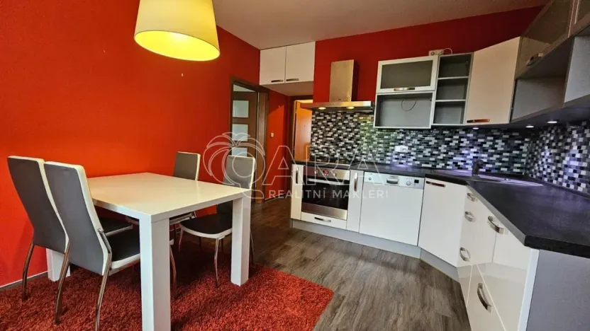 Pronájem bytu 2+1, Trutnov - Horní Předměstí, Jana Roháče z Dubé, 60 m2