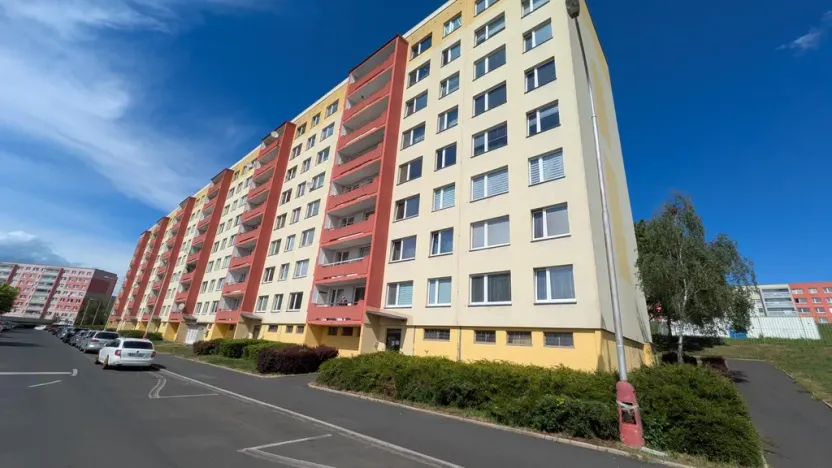 Pronájem bytu 2+kk, Most, Františka Malíka, 39 m2