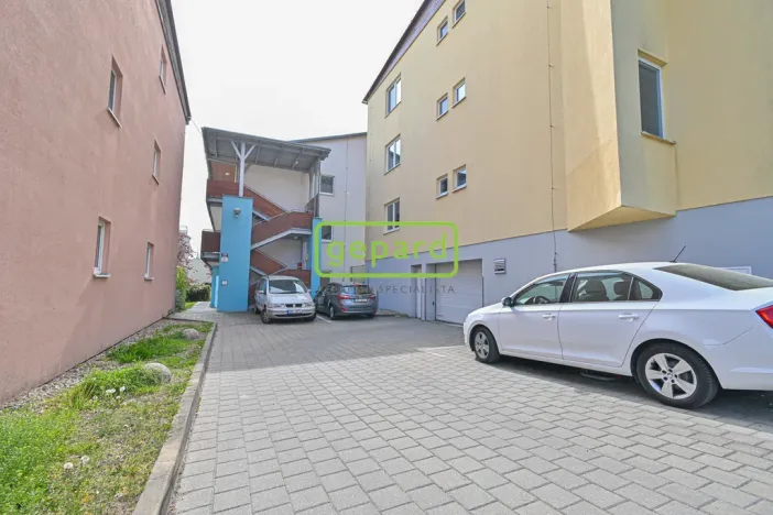 Prodej bytu 2+1, Brno - Žebětín, Keřová, 51 m2
