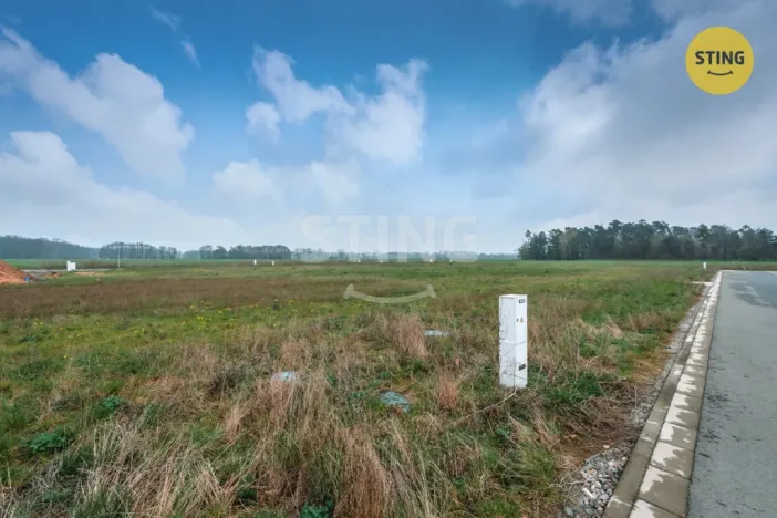 Prodej pozemku pro bydlení, Kunětice, 906 m2