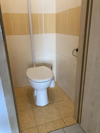 Pronájem bytu 1+kk, Praha - Nusle, Doudlebská, 29 m2