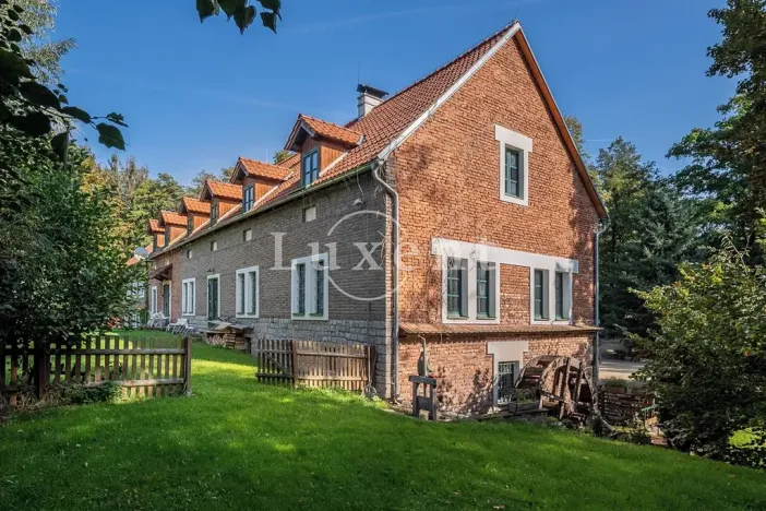 Prodej rodinného domu, Stříbrná Skalice, 1700 m2