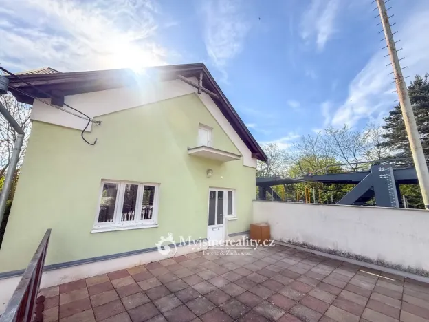 Pronájem bytu 2+1, Hrušovany nad Jevišovkou, Hrabětická, 50 m2
