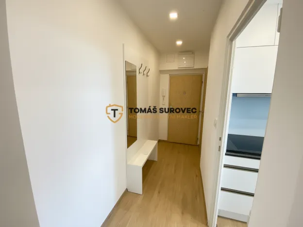 Pronájem bytu 2+1, Zlín, Dlouhá, 59 m2