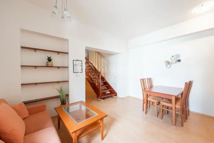 Pronájem bytu 2+kk, Praha - Karlín, Sokolovská, 62 m2