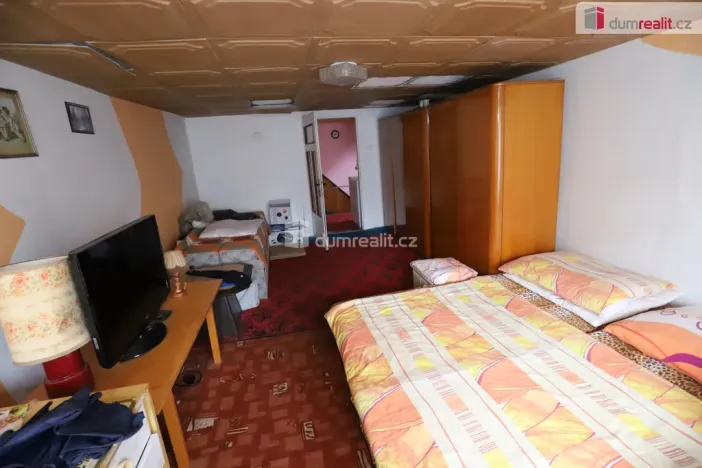Prodej pozemku pro bydlení, Chlum Svaté Maří, Zahradní, 2158 m2