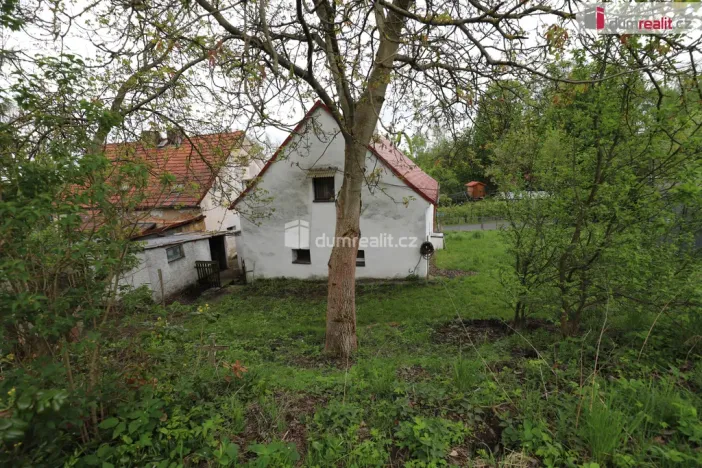 Prodej pozemku pro bydlení, Chlum Svaté Maří, Zahradní, 2158 m2