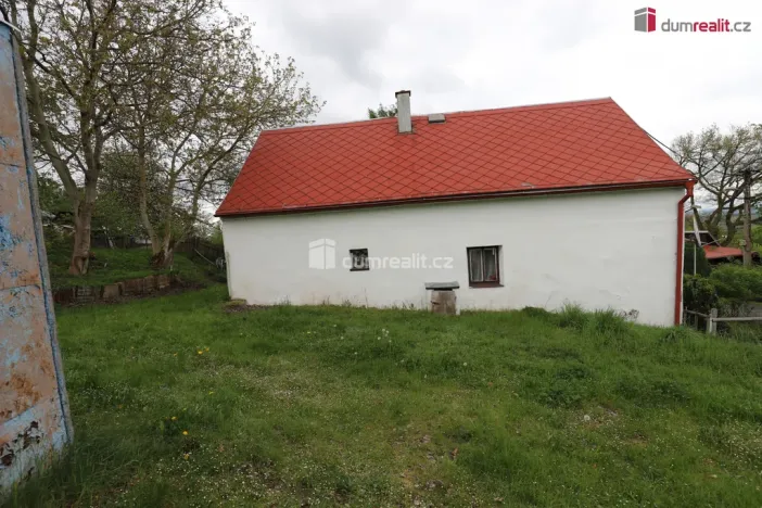 Prodej pozemku pro bydlení, Chlum Svaté Maří, Zahradní, 2158 m2