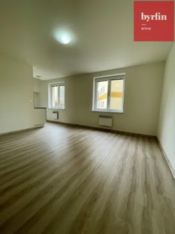 Pronájem bytu 2+kk, Opava, Jaselská, 49 m2
