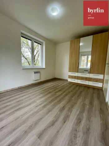 Pronájem bytu 2+kk, Opava, Jaselská, 49 m2
