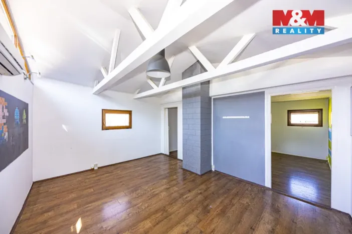 Prodej rodinného domu, Lošany, 170 m2