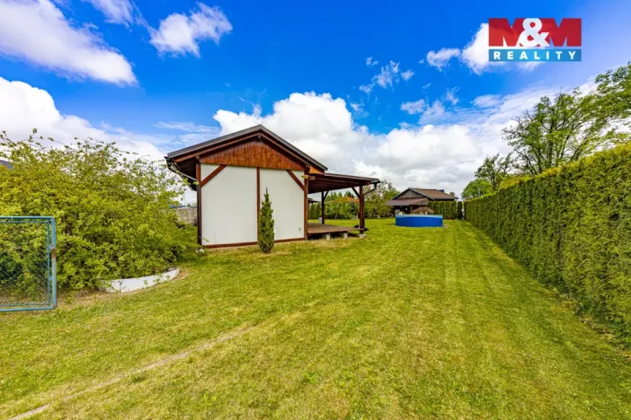 Prodej pozemku pro bydlení, Nepoměřice, 923 m2