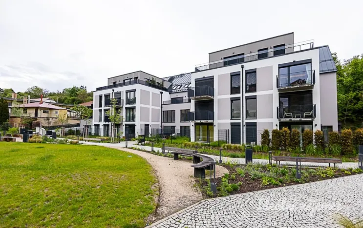 Pronájem bytu 2+kk, Praha - Lysolaje, Lysolajské údolí, 62 m2