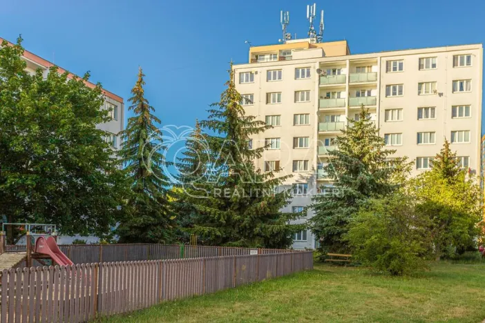 Pronájem bytu 1+1, Kralupy nad Vltavou - Lobeček, Třebízského, 34 m2