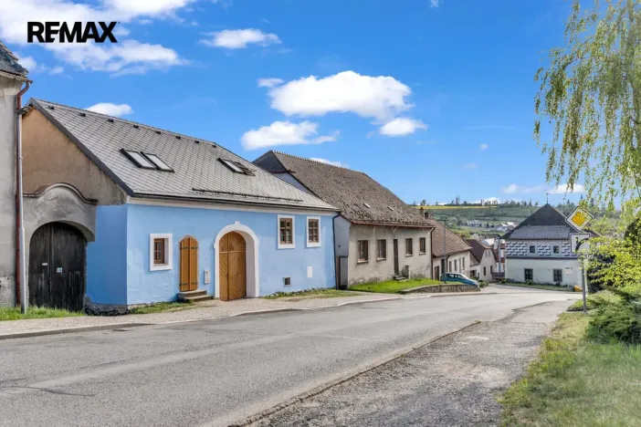 Prodej rodinného domu, Kamenice, 330 m2