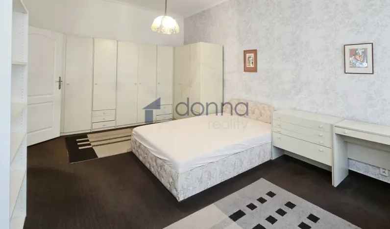 Pronájem bytu 2+1, Praha, Bořivojova, 59 m2