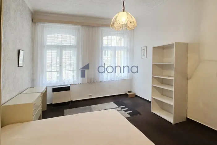 Pronájem bytu 2+1, Praha, Bořivojova, 59 m2