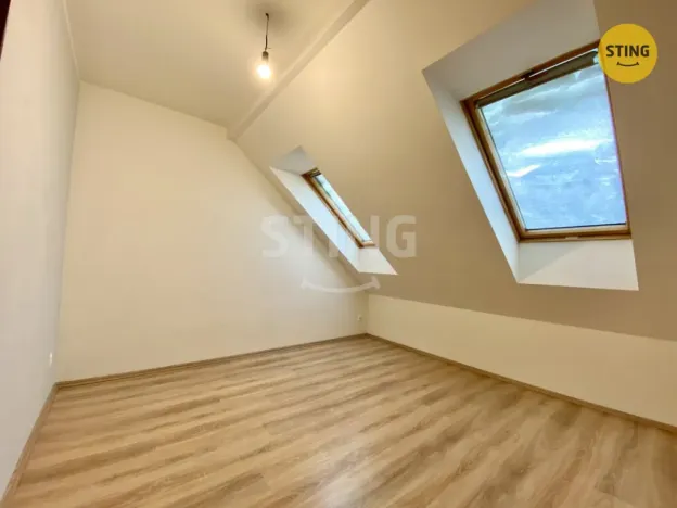 Pronájem bytu 2+kk, Opava - Předměstí, Krnovská, 47 m2