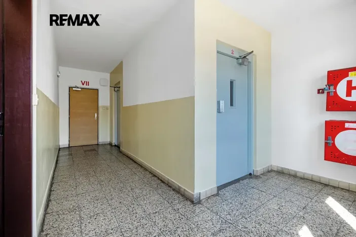 Prodej bytu 1+1, Hradec Králové, třída Edvarda Beneše, 41 m2