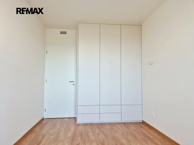 Pronájem bytu 2+kk, Praha - Kamýk, Zimova, 58 m2