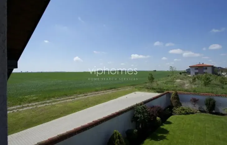 Pronájem vily, Horoměřice, 280 m2