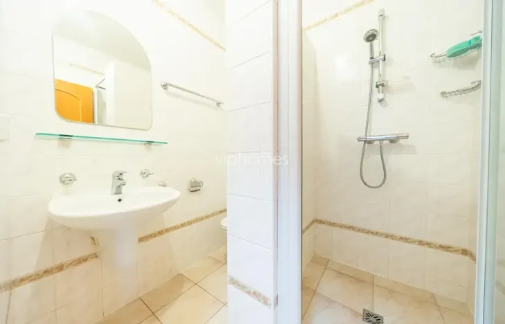 Pronájem vily, Horoměřice, 280 m2