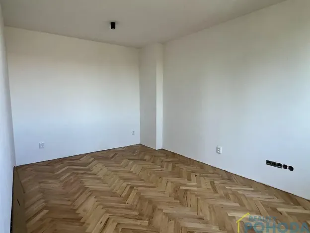 Pronájem bytu 1+1, Vysoké Mýto, V Zahrádkách, 31 m2