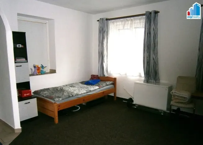 Pronájem bytu 1+kk, Domažlice - Dolejší Předměstí, Dukelská, 32 m2