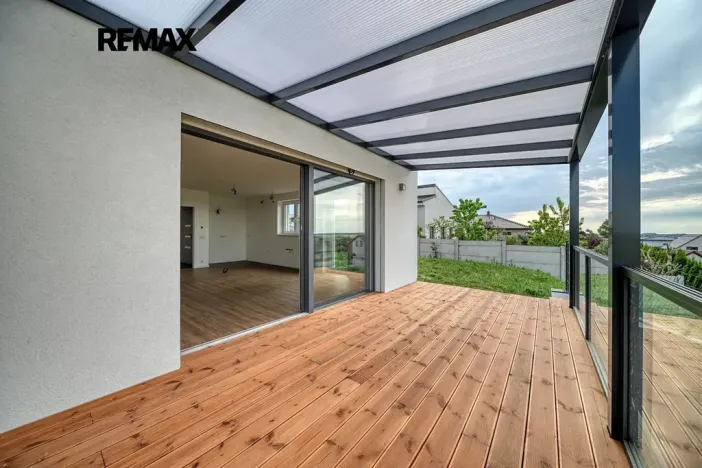 Pronájem rodinného domu, Červené Pečky, Hrabáňova, 213 m2