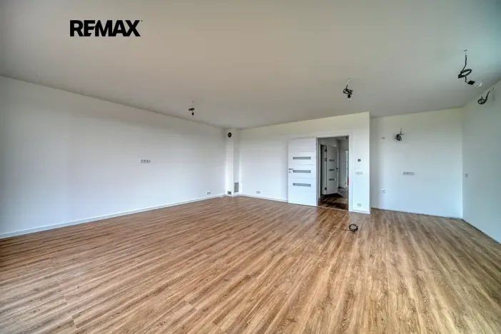 Pronájem rodinného domu, Červené Pečky, Hrabáňova, 213 m2