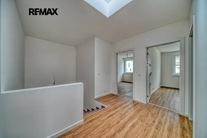 Pronájem rodinného domu, Červené Pečky, Hrabáňova, 213 m2