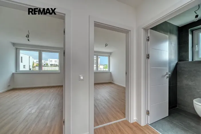 Pronájem rodinného domu, Červené Pečky, Hrabáňova, 213 m2