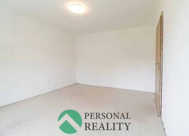 Pronájem bytu 2+1, Karlovy Vary, Šumavská, 63 m2