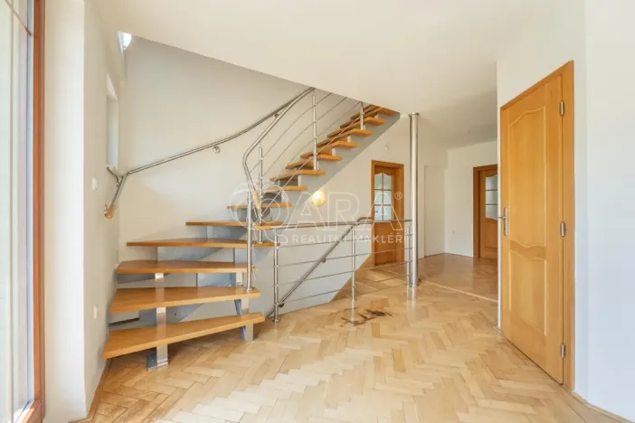 Prodej vícegeneračního domu, Hustopeče, Školní, 229 m2