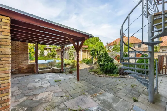Prodej vícegeneračního domu, Hustopeče, Školní, 229 m2