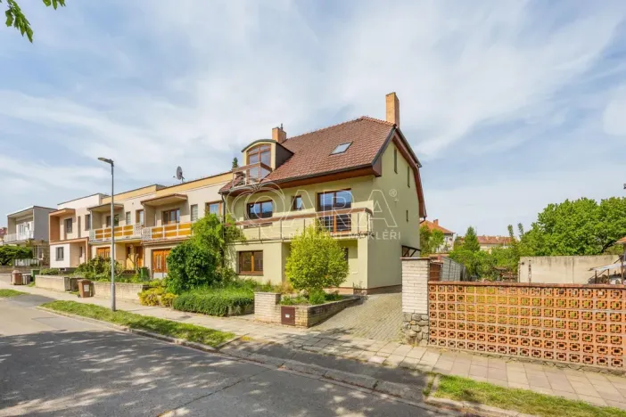 Prodej vícegeneračního domu, Hustopeče, Školní, 229 m2