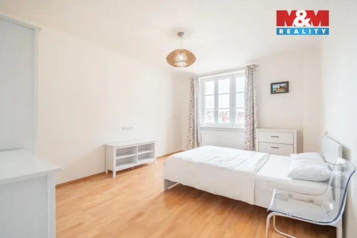 Pronájem bytu 3+kk, Praha - Holešovice, Šimáčkova, 60 m2