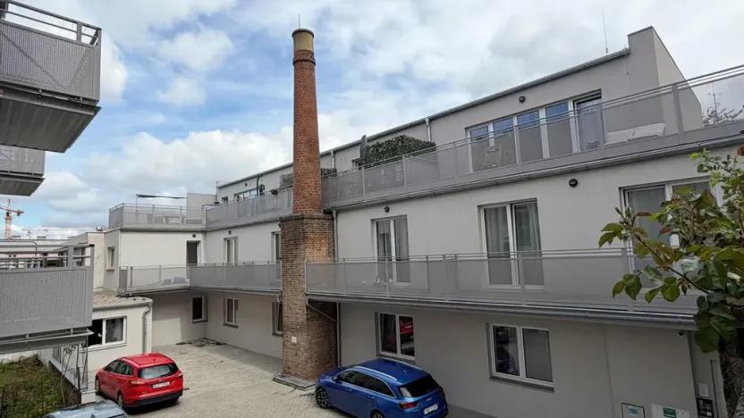 Pronájem bytu 1+kk, Praha - Strašnice, Strančická, 30 m2